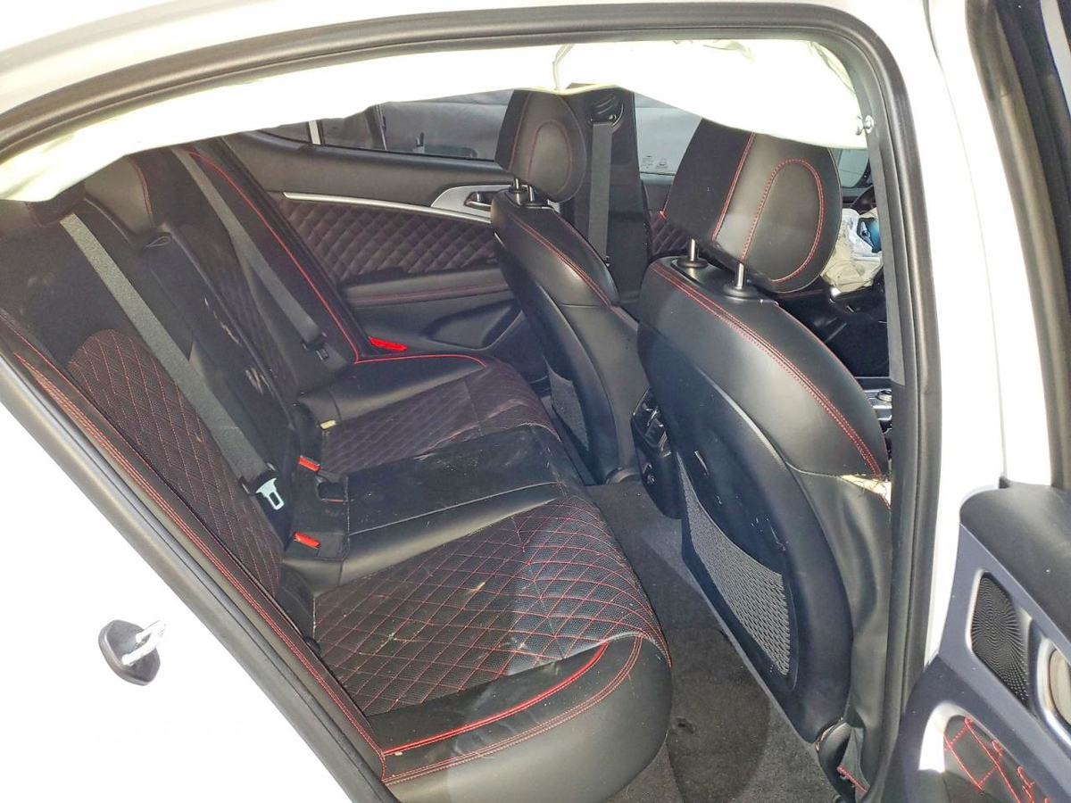 Genesis G70 2021