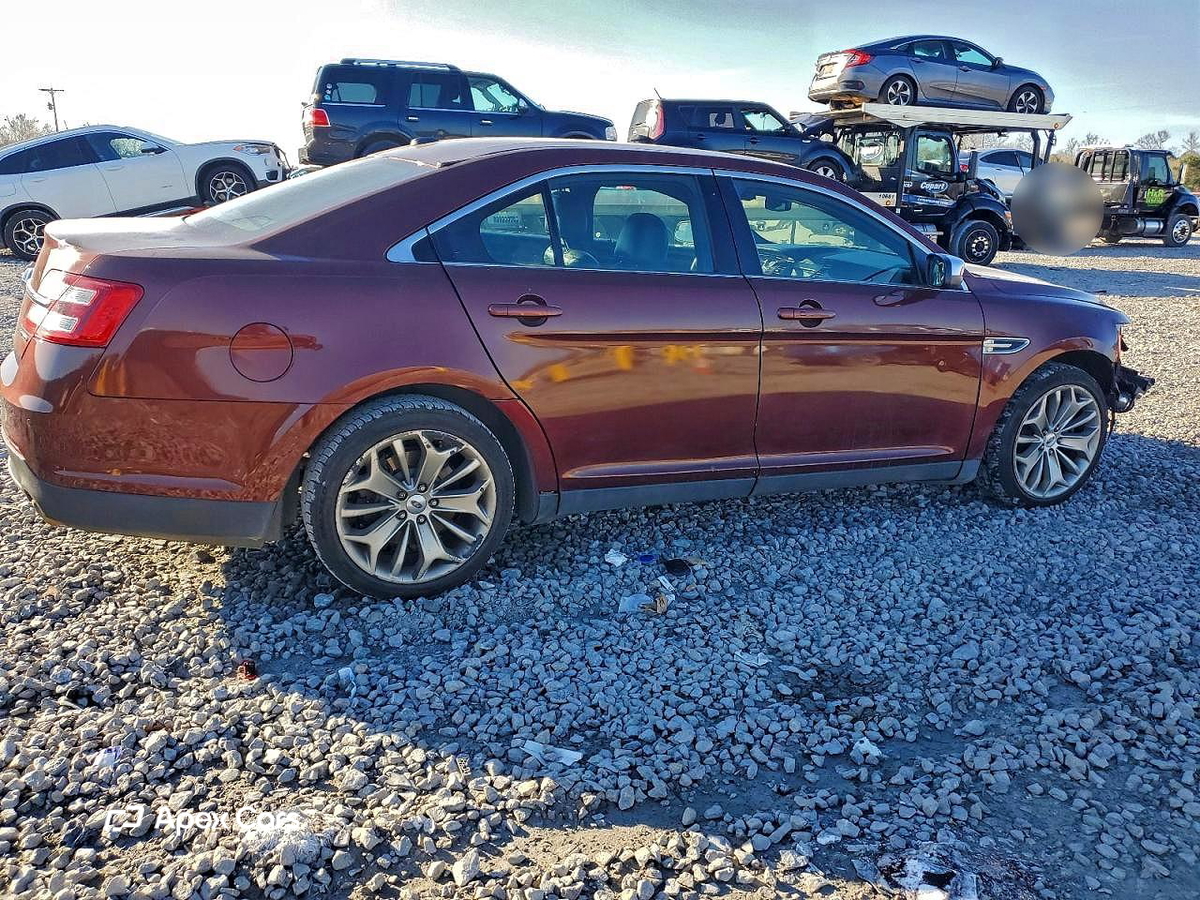Ford Taurus 2015