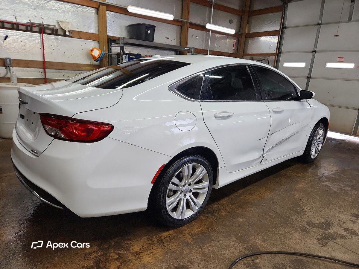 Chrysler 200 2015