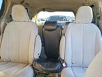 Toyota Sienna 2013