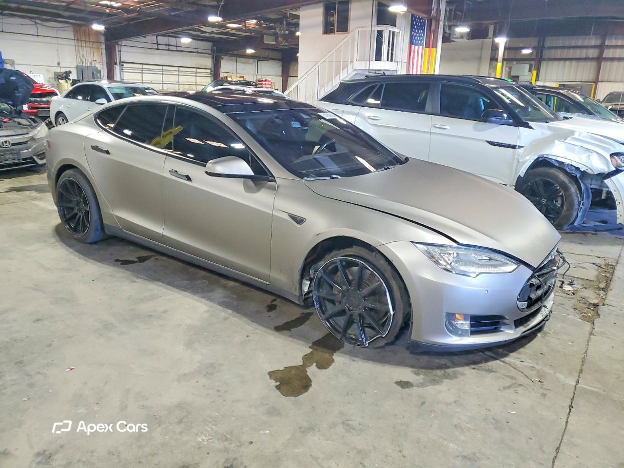 Tesla Model S 2015