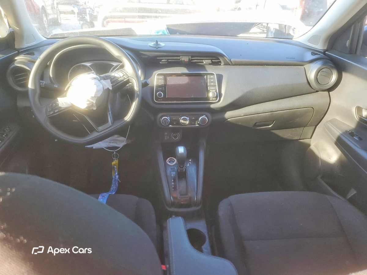 Nissan Kicks 2025