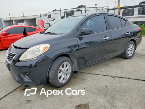 Nissan Versa 2012 - Zdjęcie 1 z 5