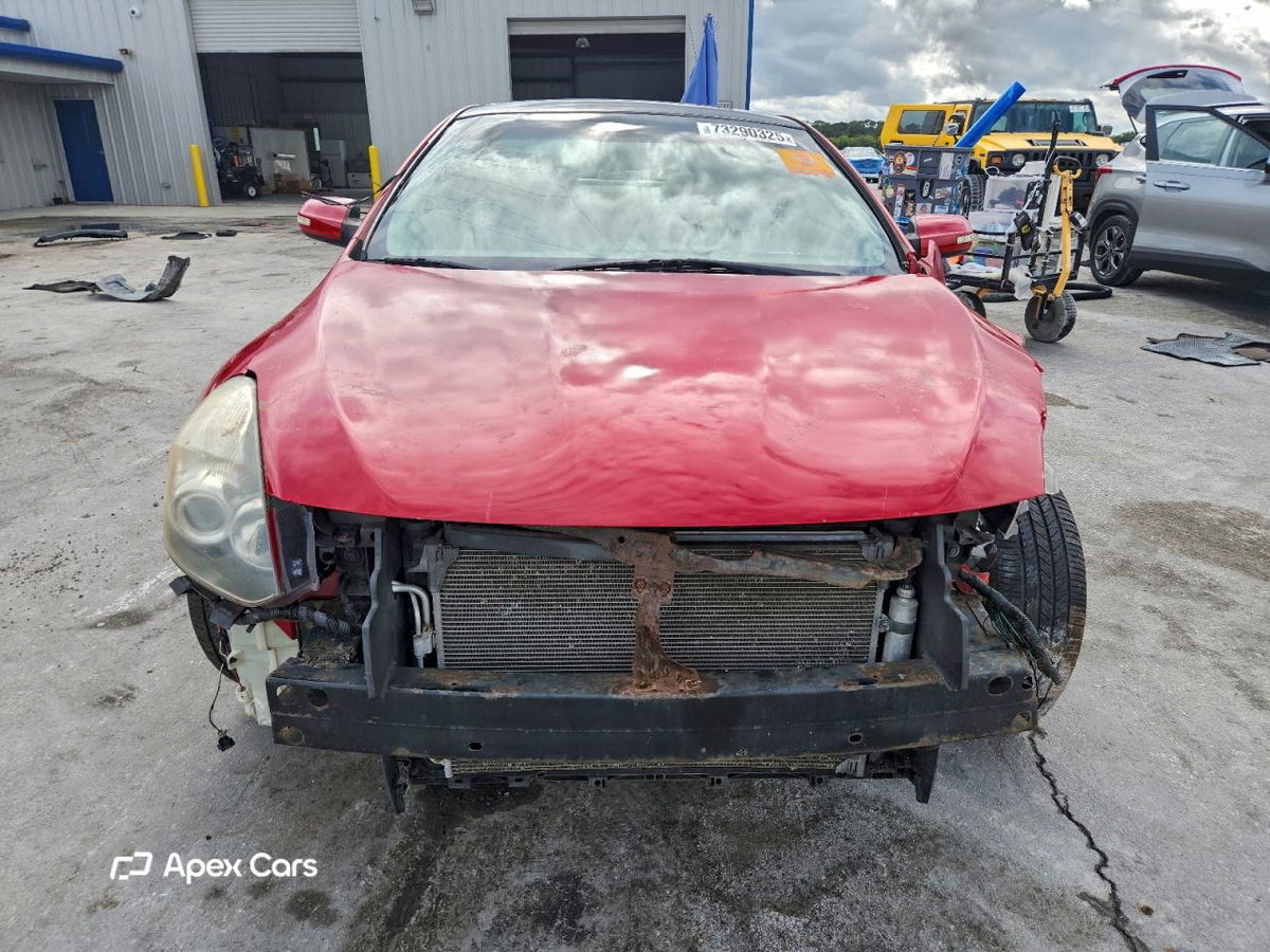 Nissan Altima 2010