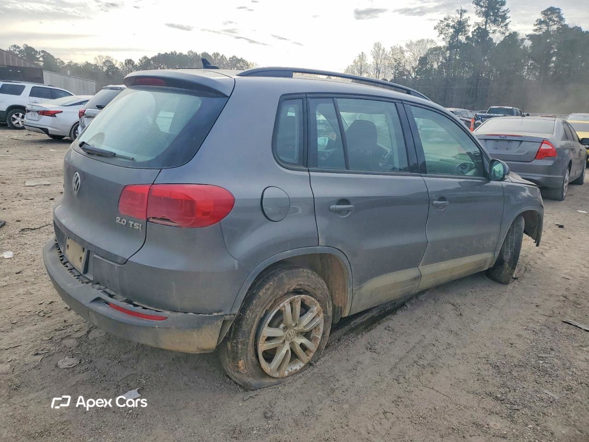 Volkswagen Tiguan 2015