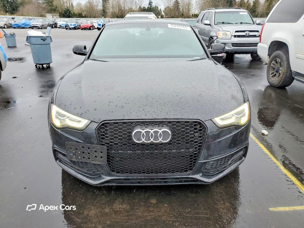 Audi RS5 2013