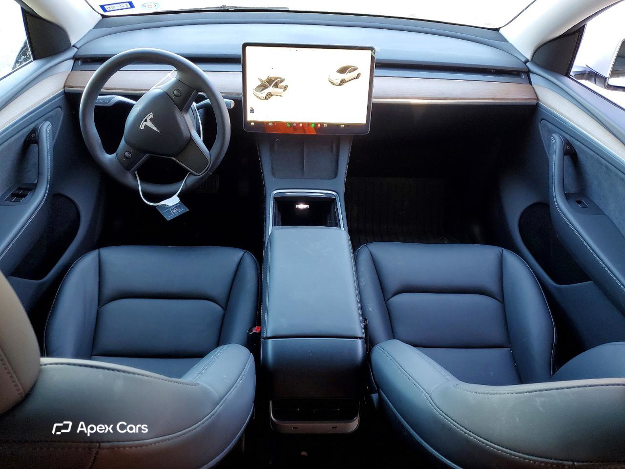 Tesla Model Y 2025