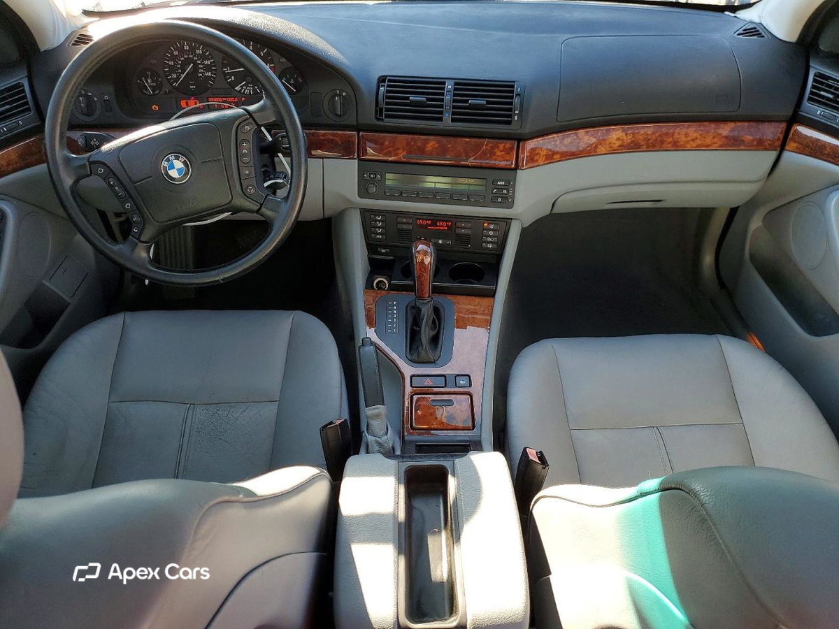 BMW Series 5 2000