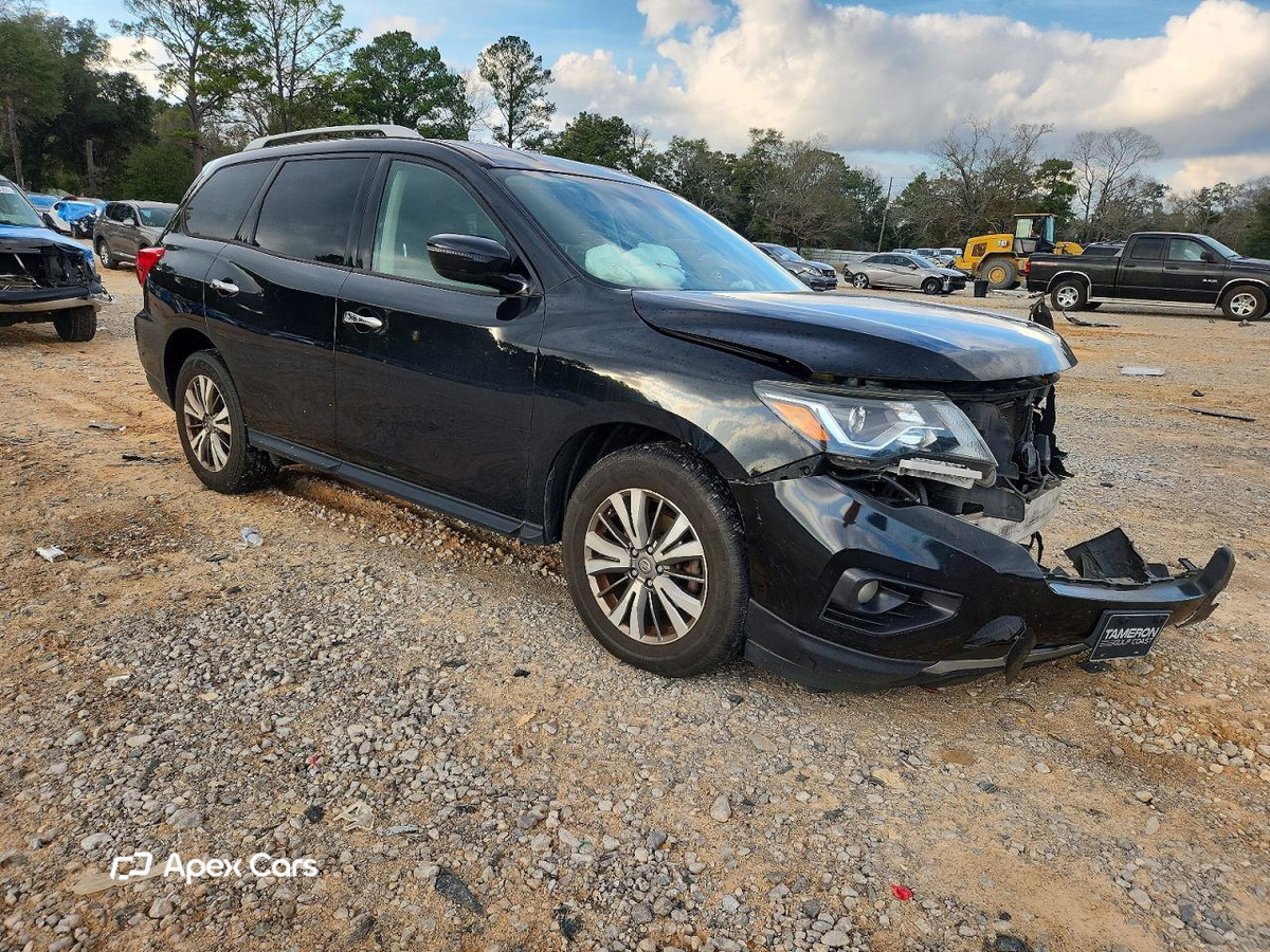 Nissan Pathfinder 2018