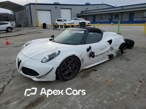 Alfa Romeo 4C 2018 - Image 1 of 14