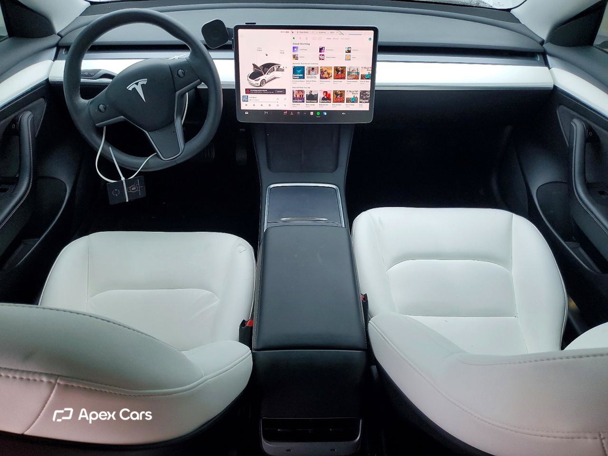 Tesla Model 3 2021