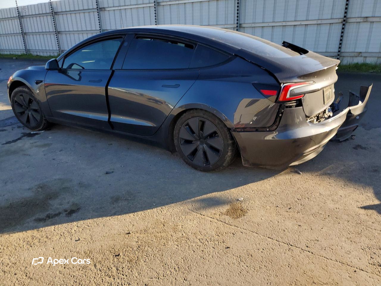 Tesla Model 3 2025
