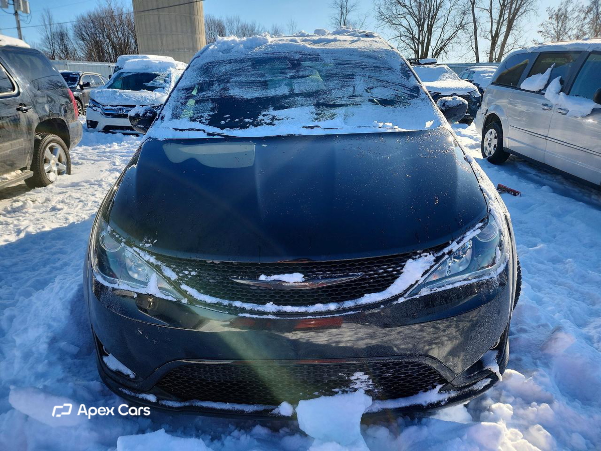 Chrysler Pacifica 2019