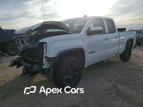 GMC Sierra 2018 - Image 1 of 13