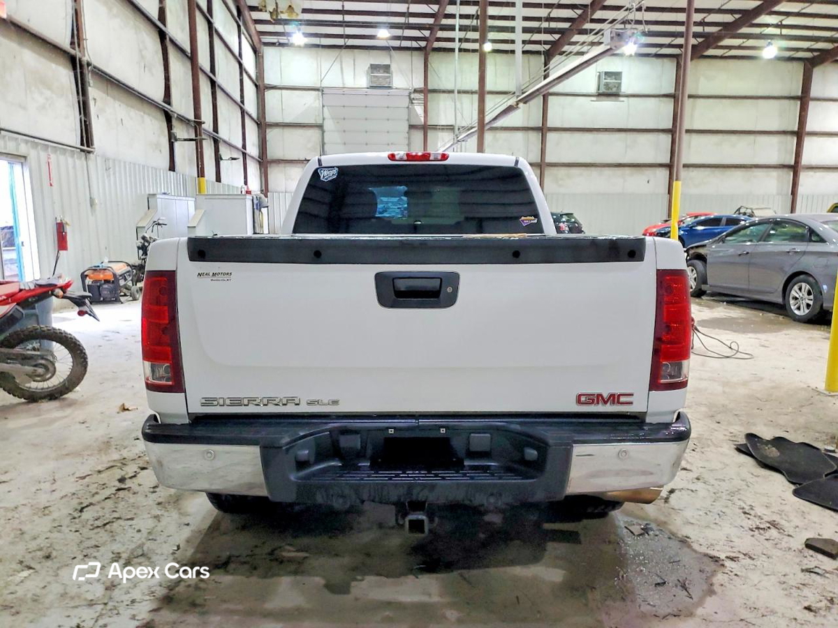 GMC Sierra 2013