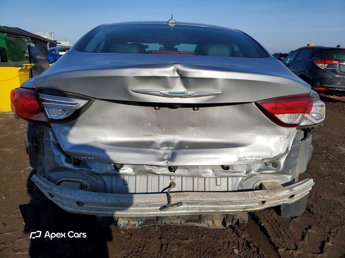 Chrysler 200 2015