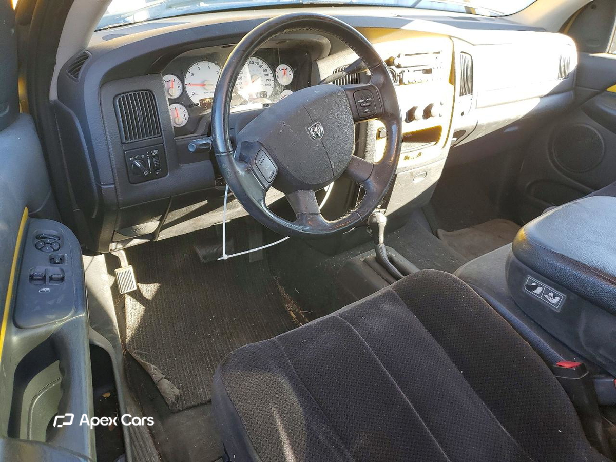 Dodge RAM 2005