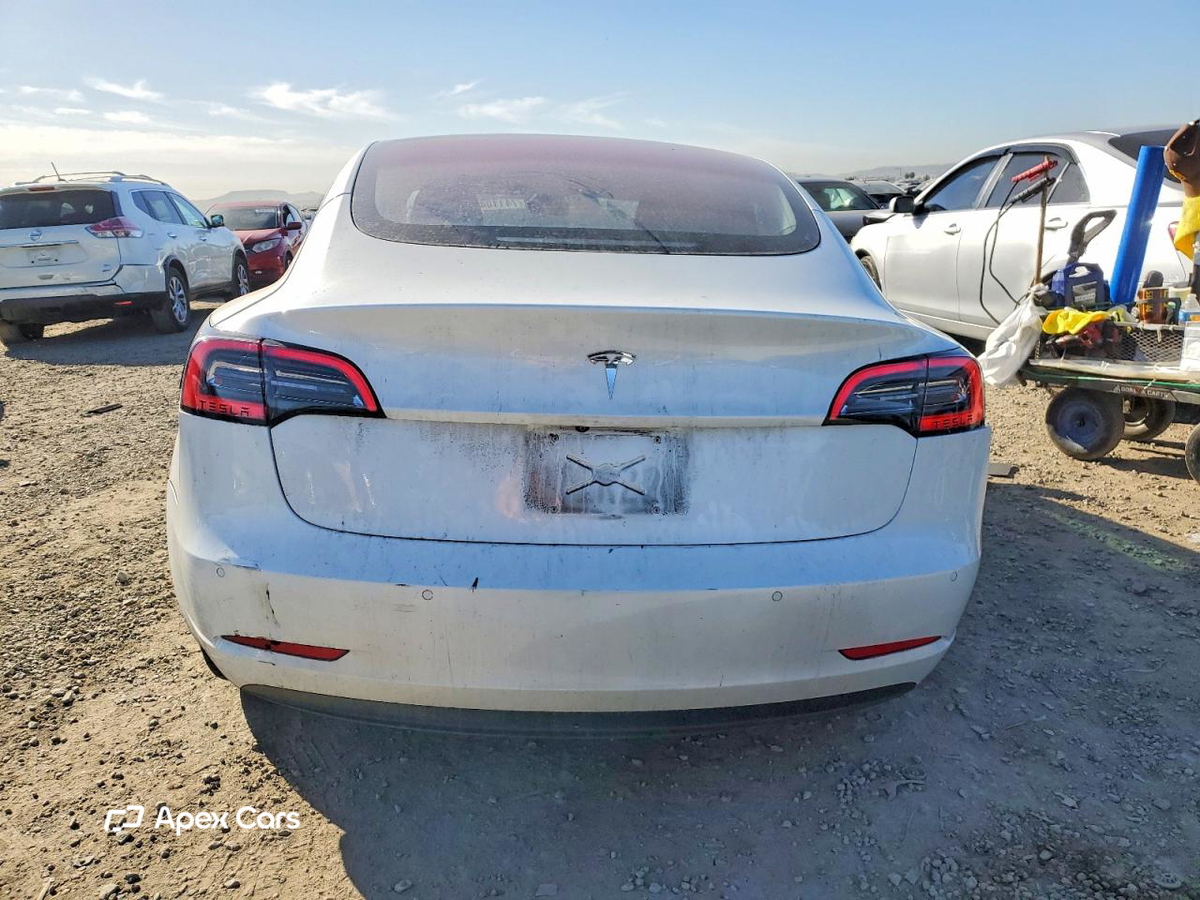 Tesla Model 3 2017