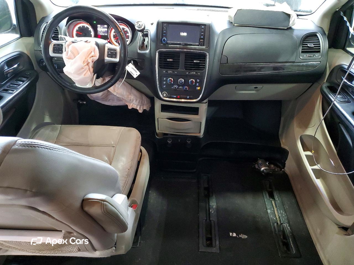 Dodge Caravan 2015