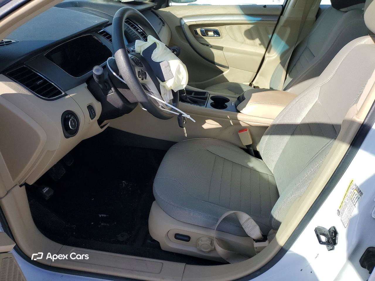 Ford Taurus 2015