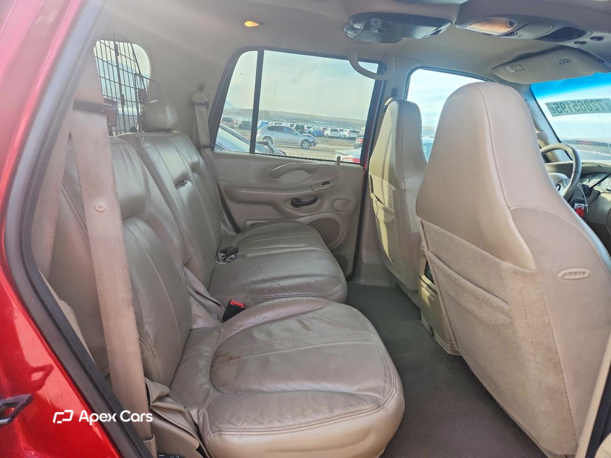 Ford Expedition 2002