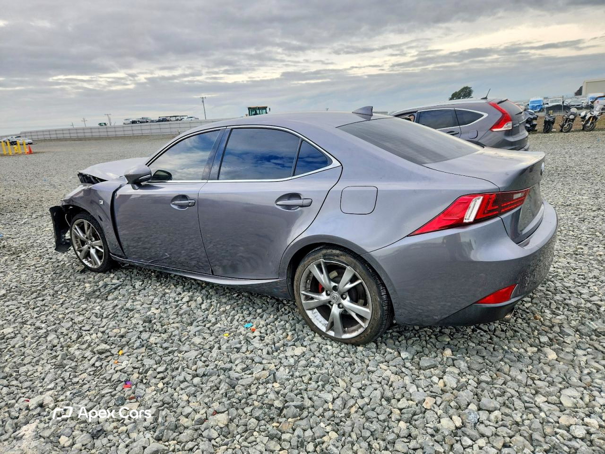 Lexus IS 2015