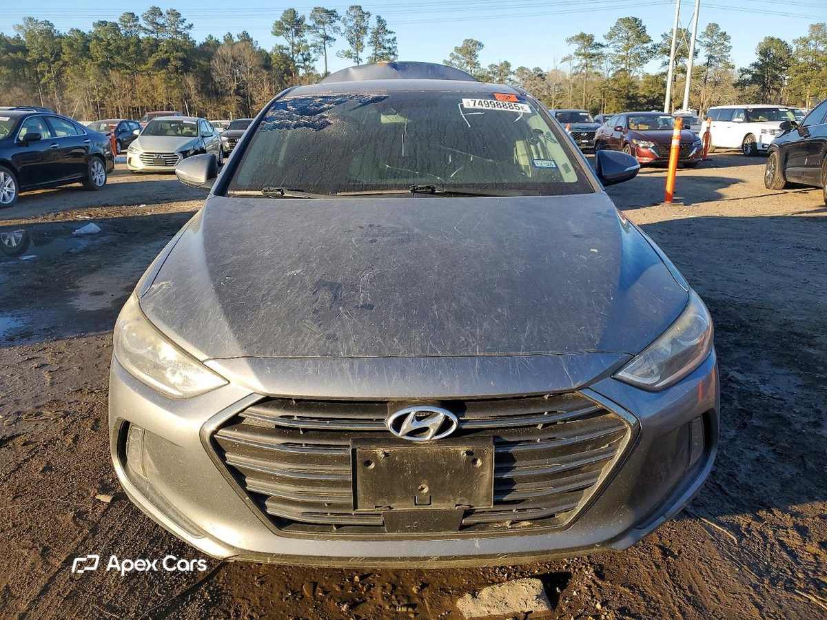 Hyundai Elantra 2018