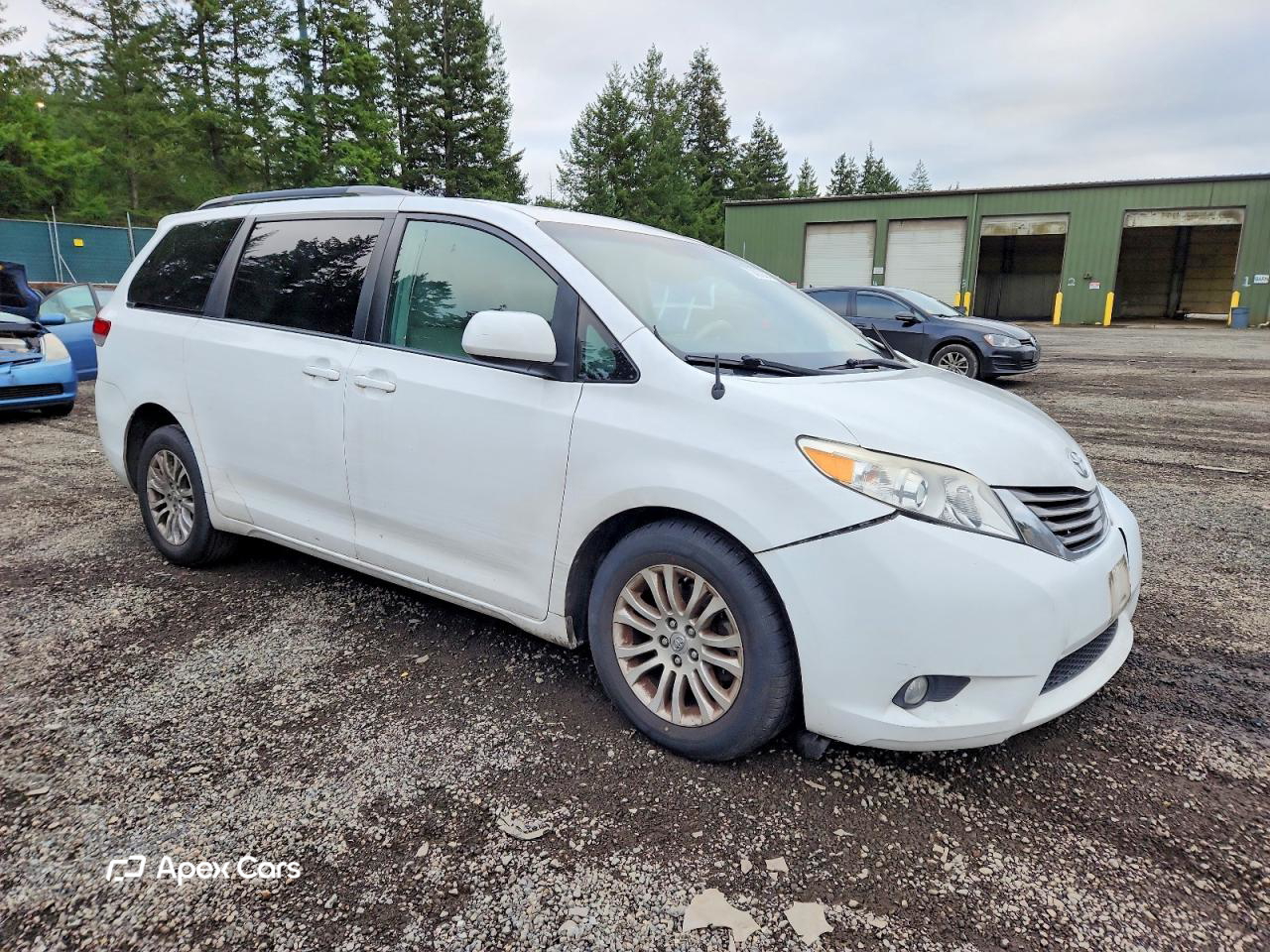 Toyota Sienna 2012