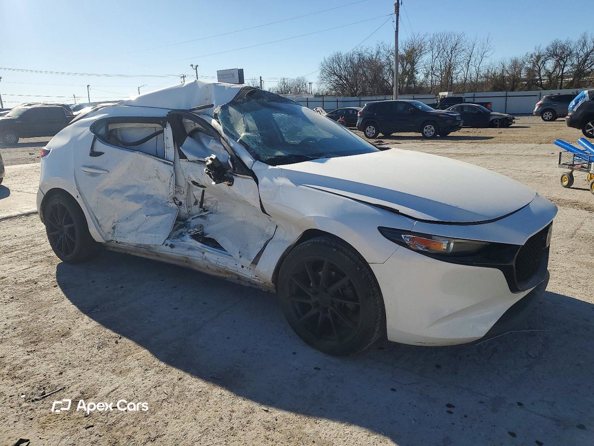 Mazda 3 2019