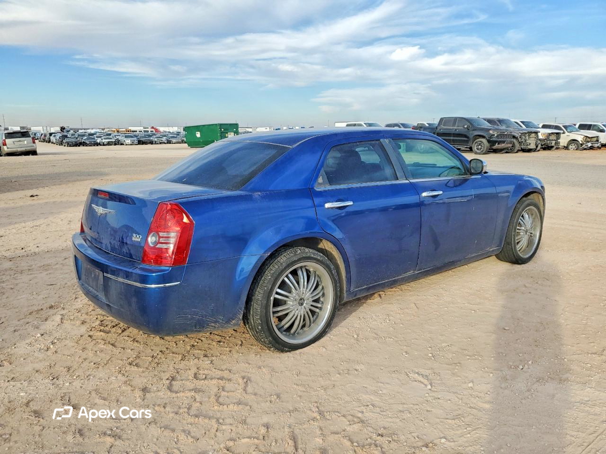 Chrysler 300 2010