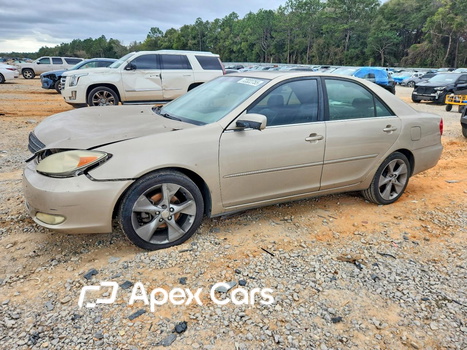 Toyota Camry 2003 - Image 1 of 13