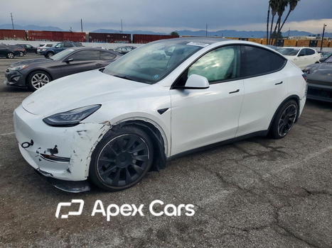 Tesla Model Y 2021 - Zdjęcie 1 z 12