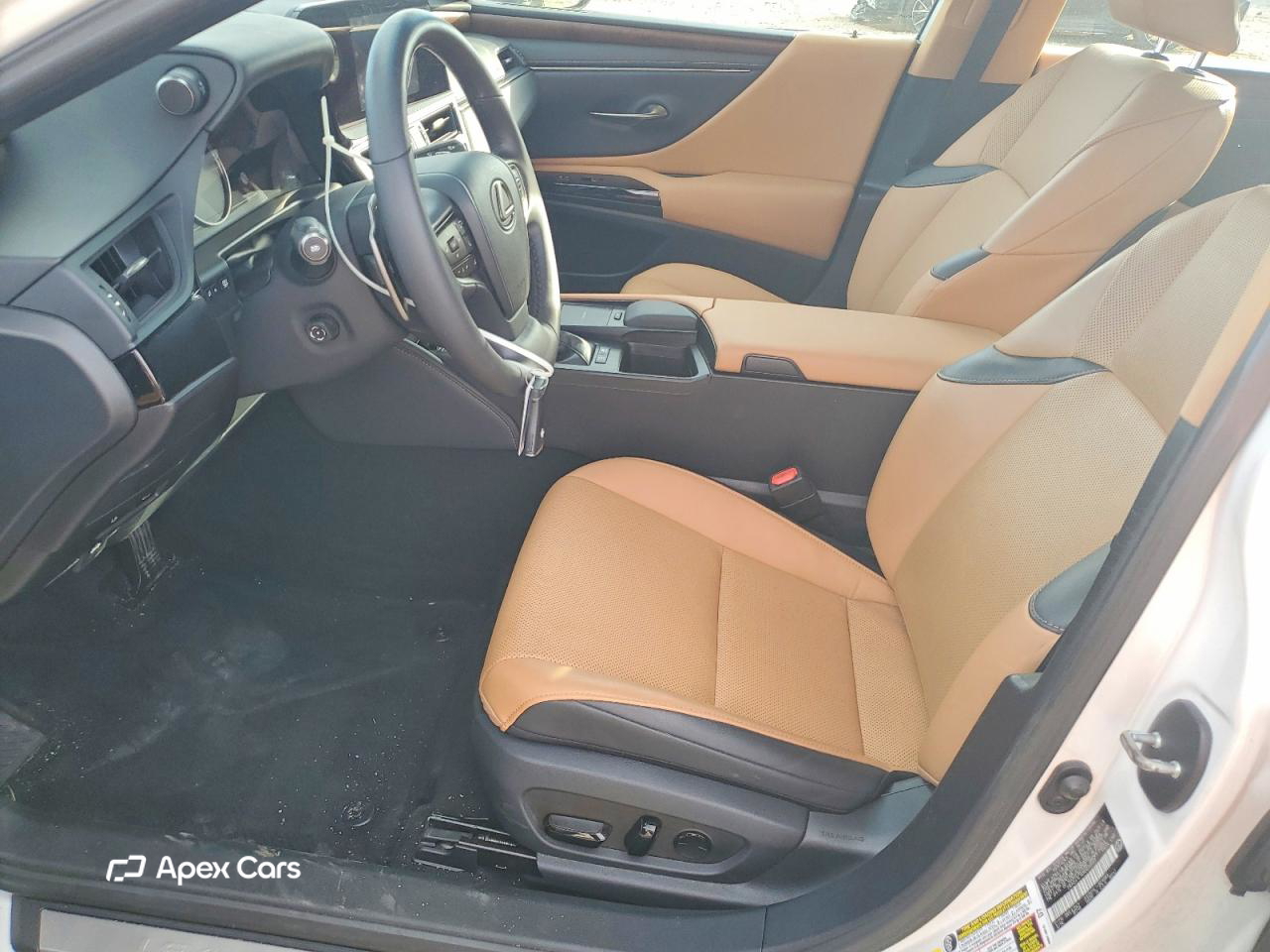 Lexus ES 2022