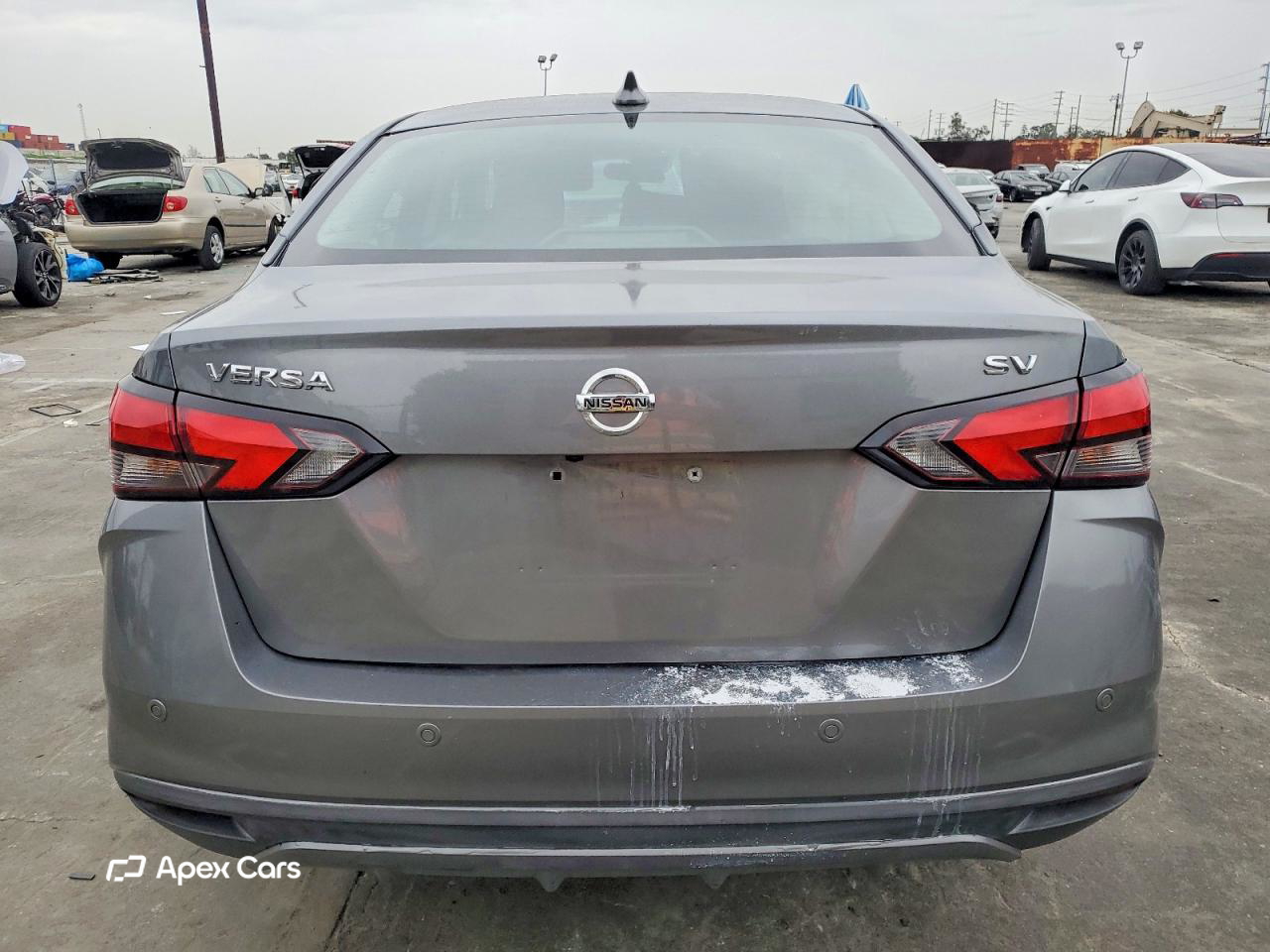 Nissan Versa 2021