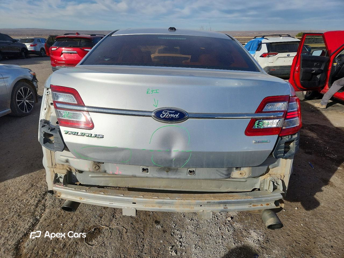 Ford Taurus 2013