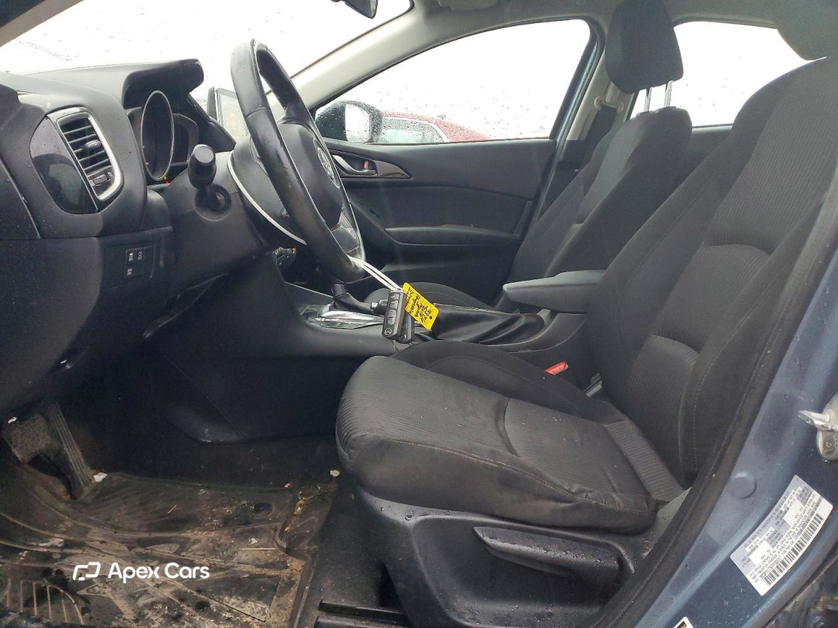 Mazda 3 2015