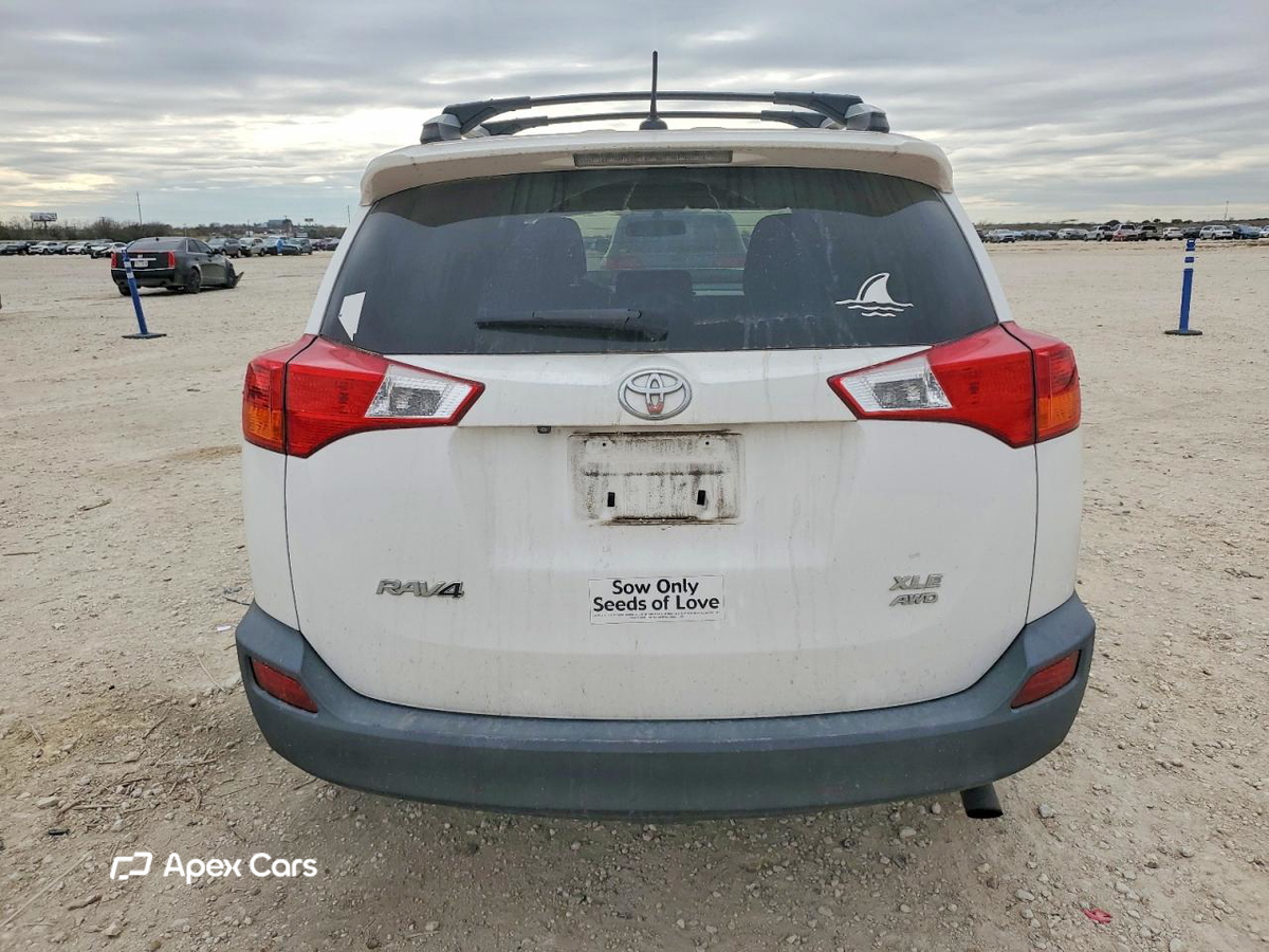 Toyota RAV 4 2015