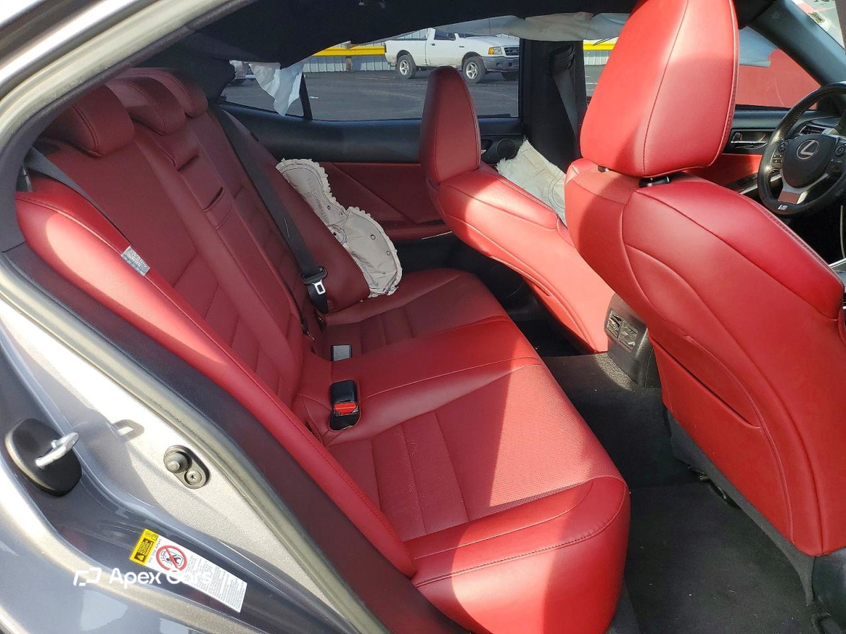 Lexus IS 2015