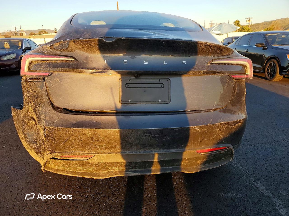 Tesla Model 3 2025