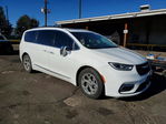 Chrysler Pacifica 2022