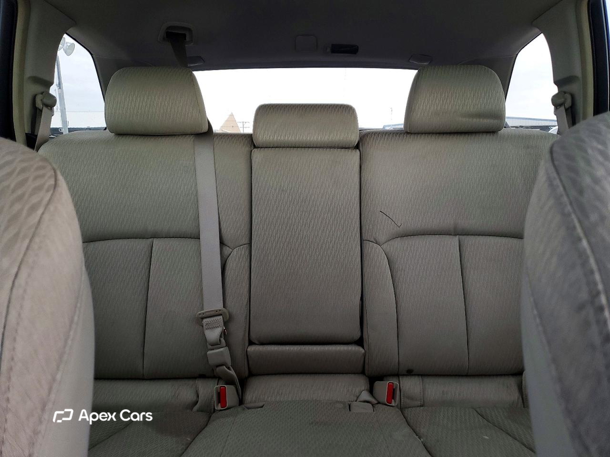 Subaru Outback 2012
