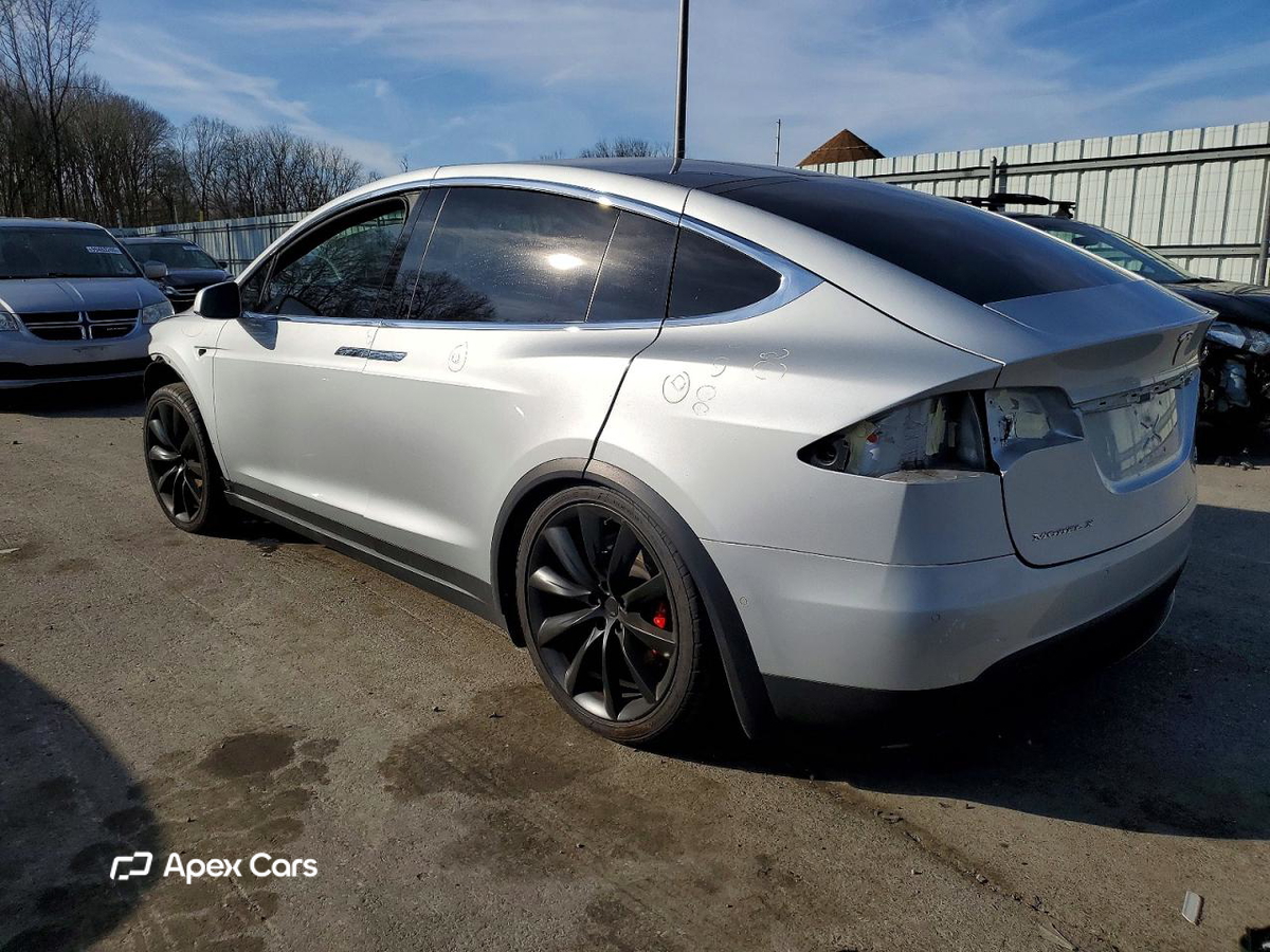 Tesla Model X 2016