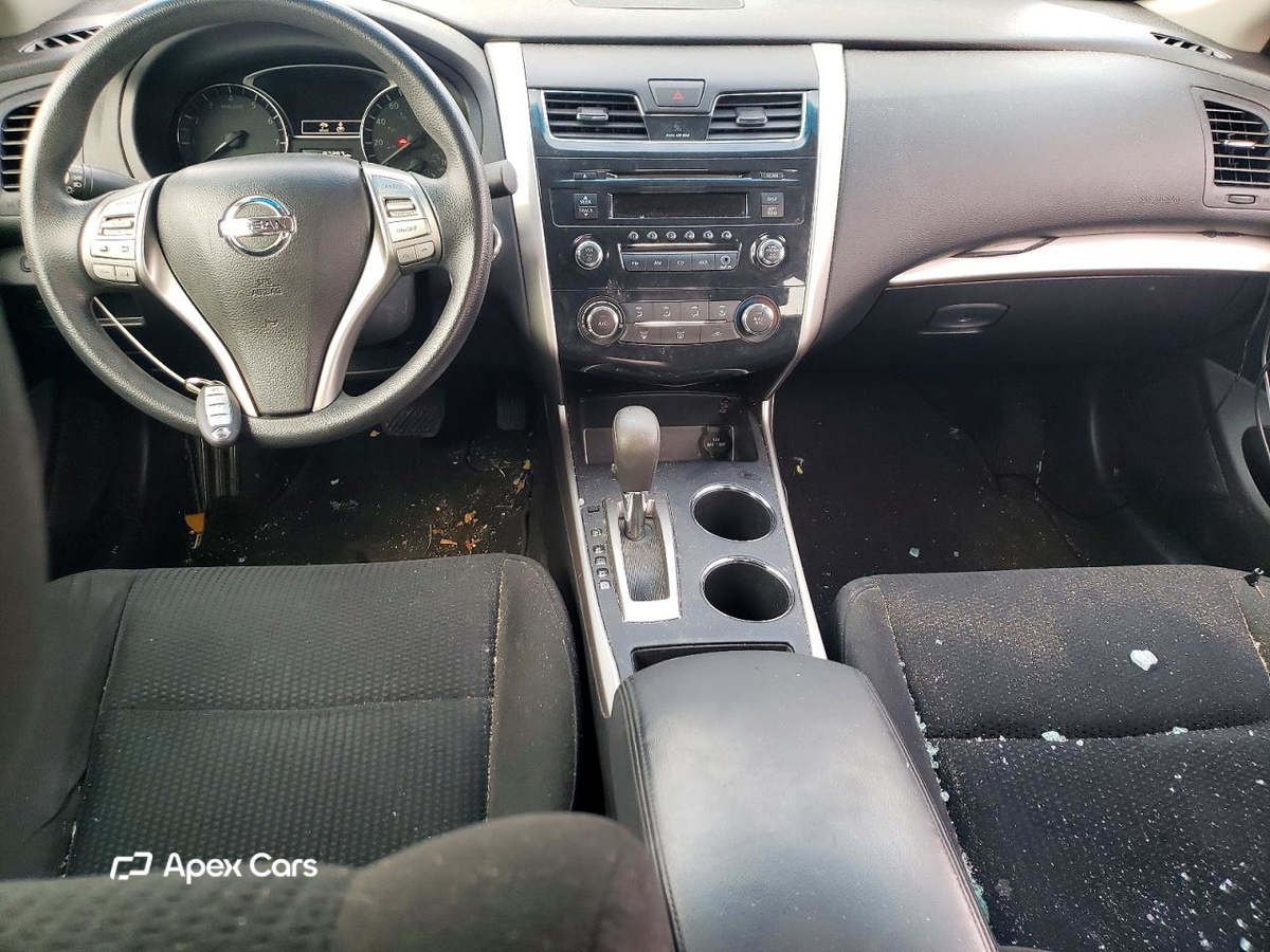 Nissan Altima 2015
