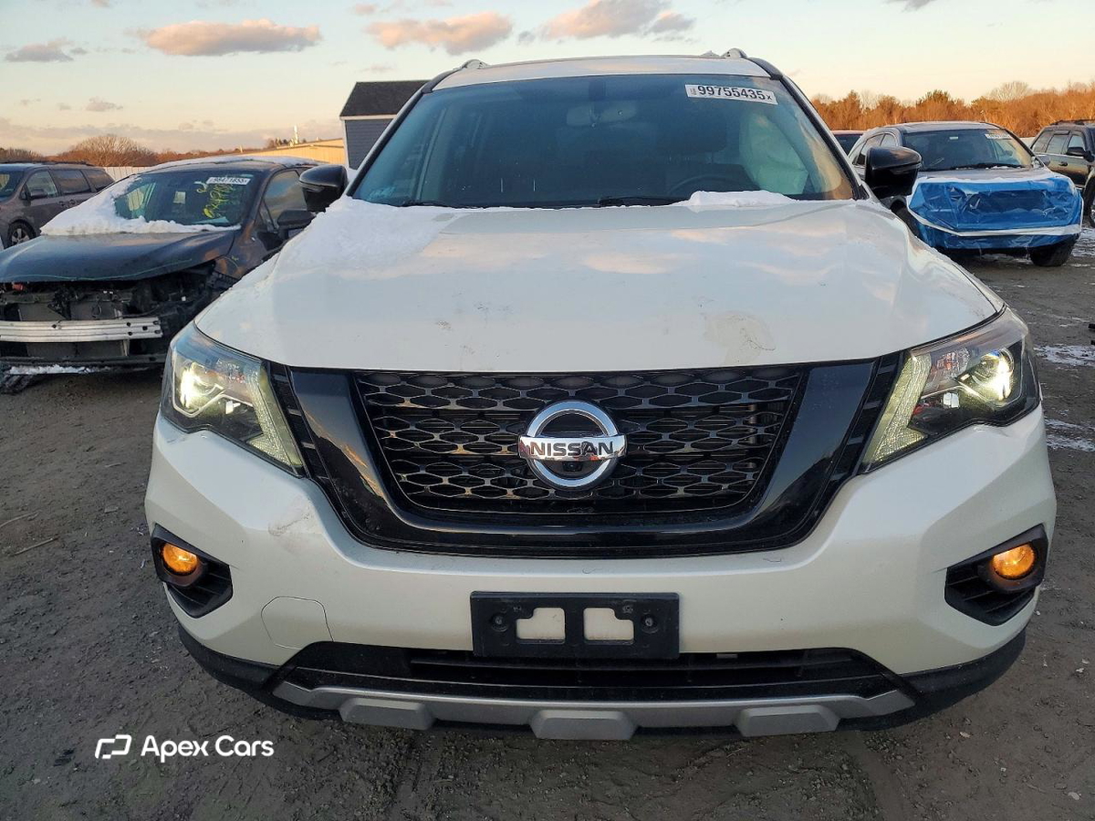 Nissan Pathfinder 2019