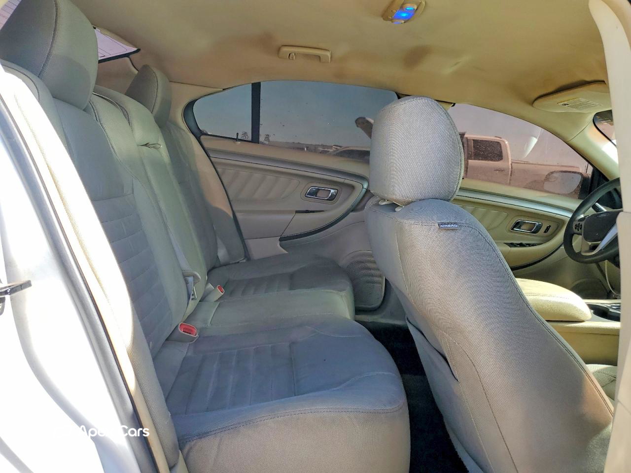 Ford Taurus 2013