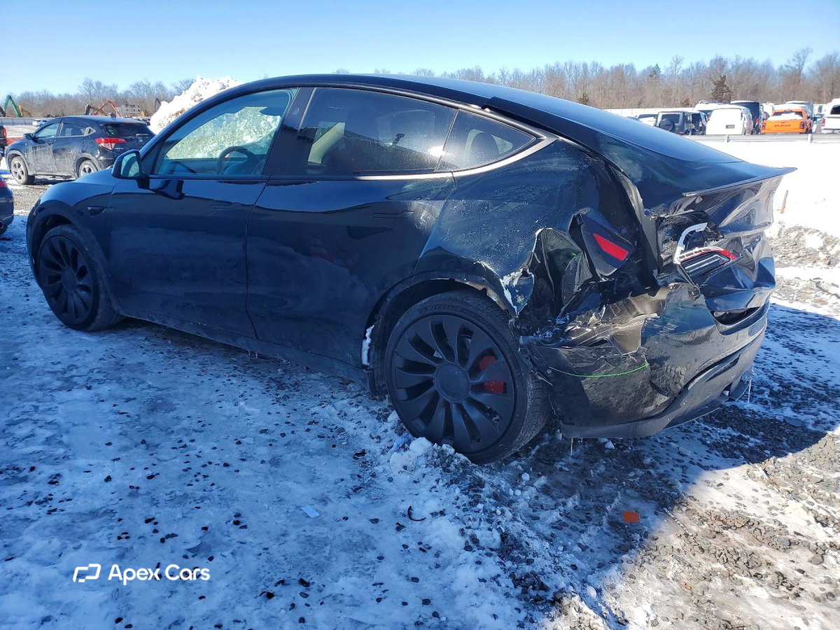 Tesla Model Y 2023