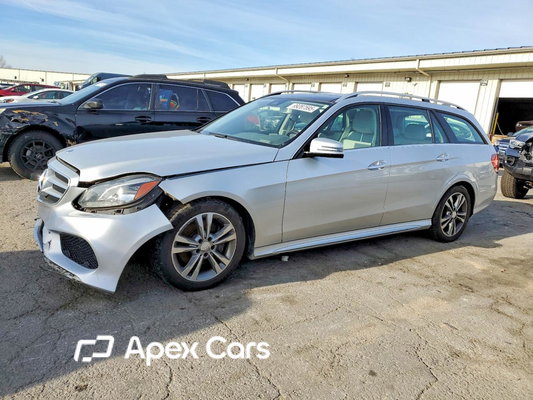 Mercedes-Benz  2014 - Image 1 of 14