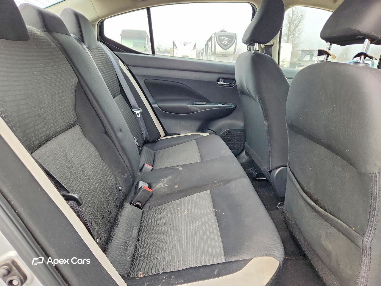 Nissan Versa 2021