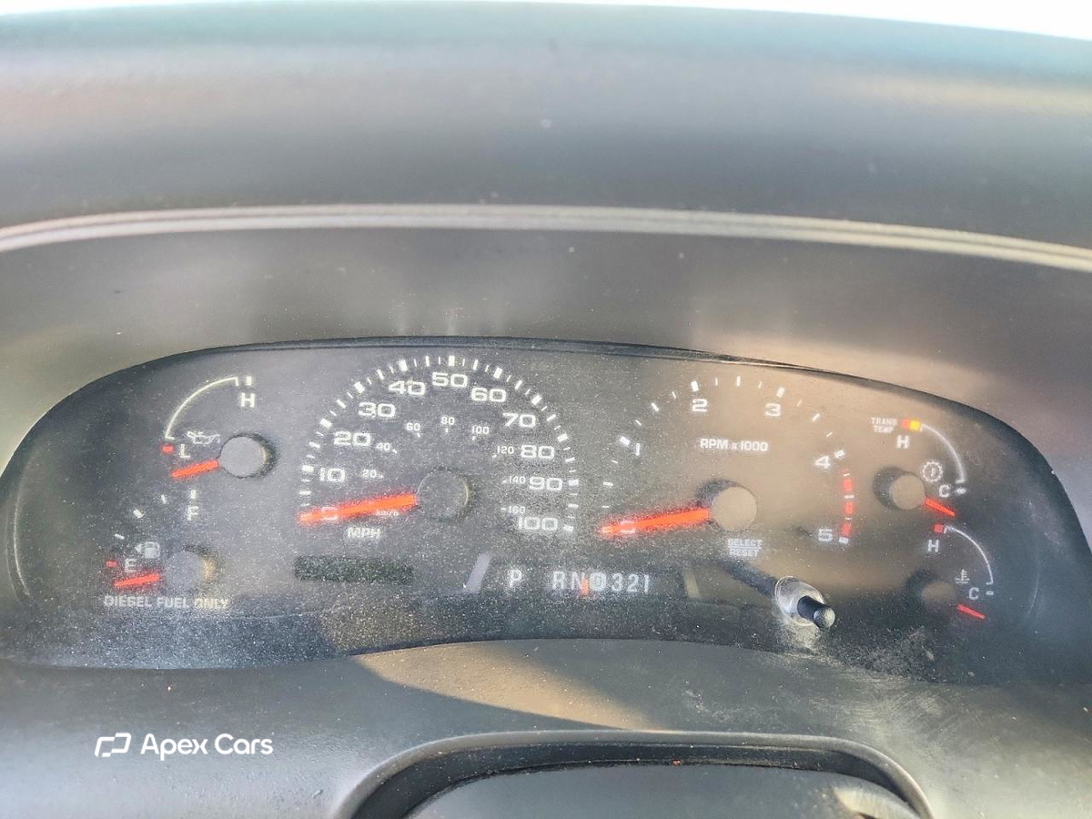 Ford Excursion 2004