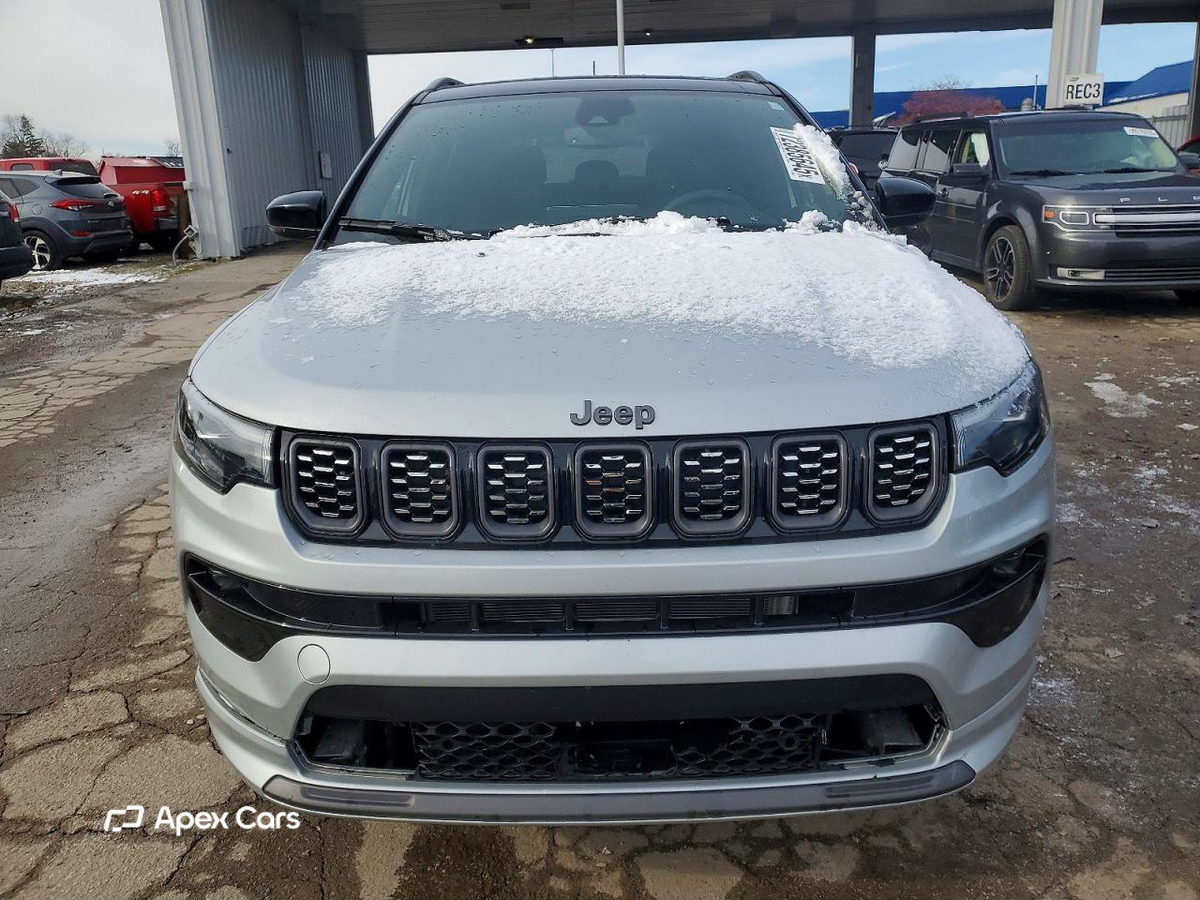Jeep Compass 2024
